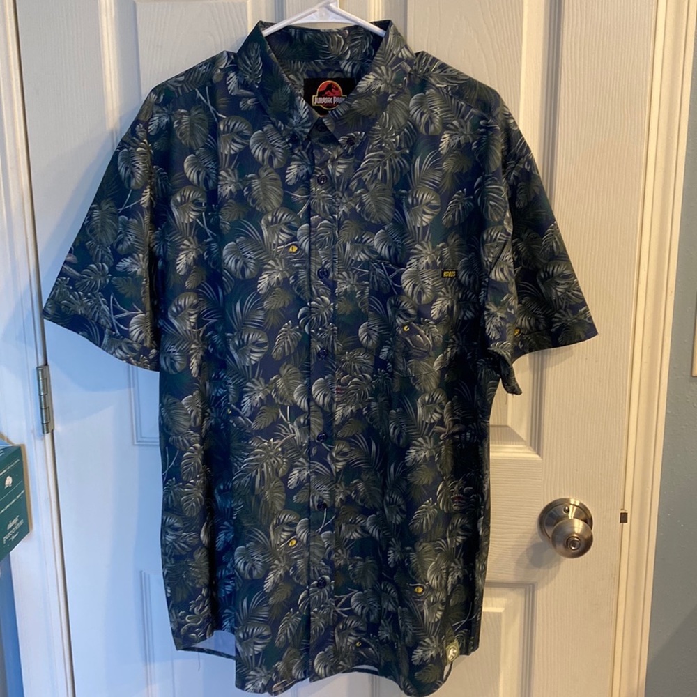 RSVLTS JURASSIC PARK "CLEVER GIRL" KUNUFLEX Short Sleeve Shirt Men’s XL NWOT